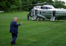 Communication Failure Blamed for Marine One Safety Incident: NTSB
