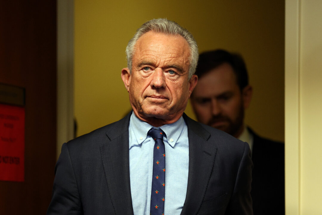RFK Jr. Clashes With CNN Host on COVID-19 Pandemic Handling, Vaccines id6044969 GettyImages 2277568997 1080x720 1