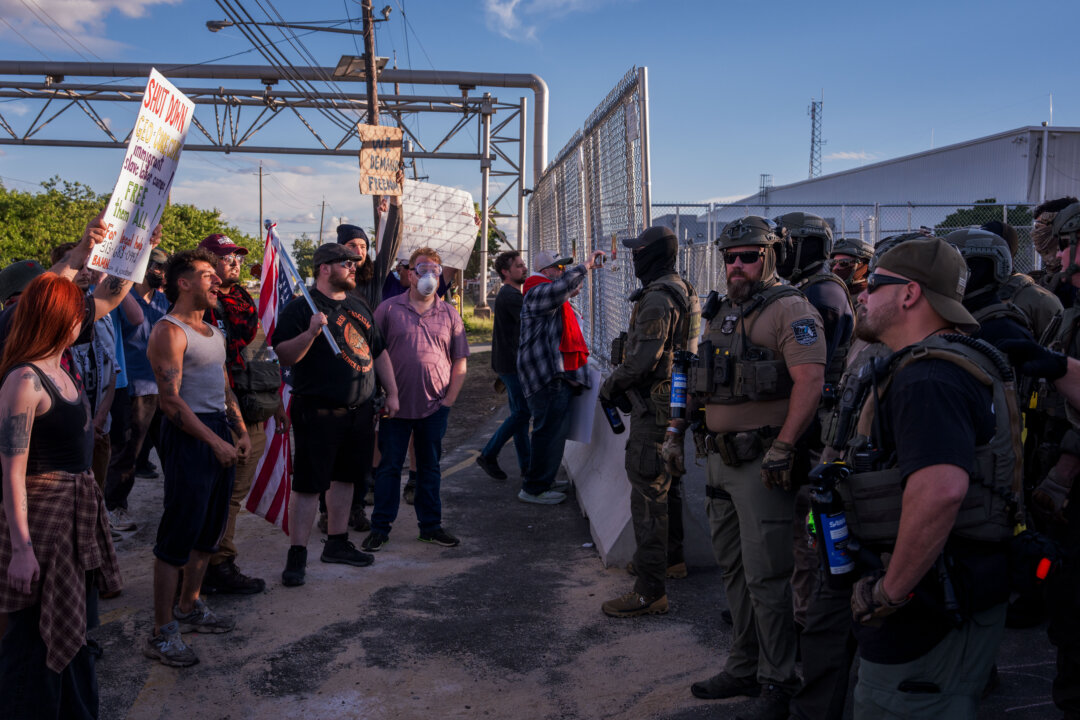 Democrats Approve Competing Resolutions to Abolish, Reform ICE id6045514 GettyImages 2279836070 1080x720 1