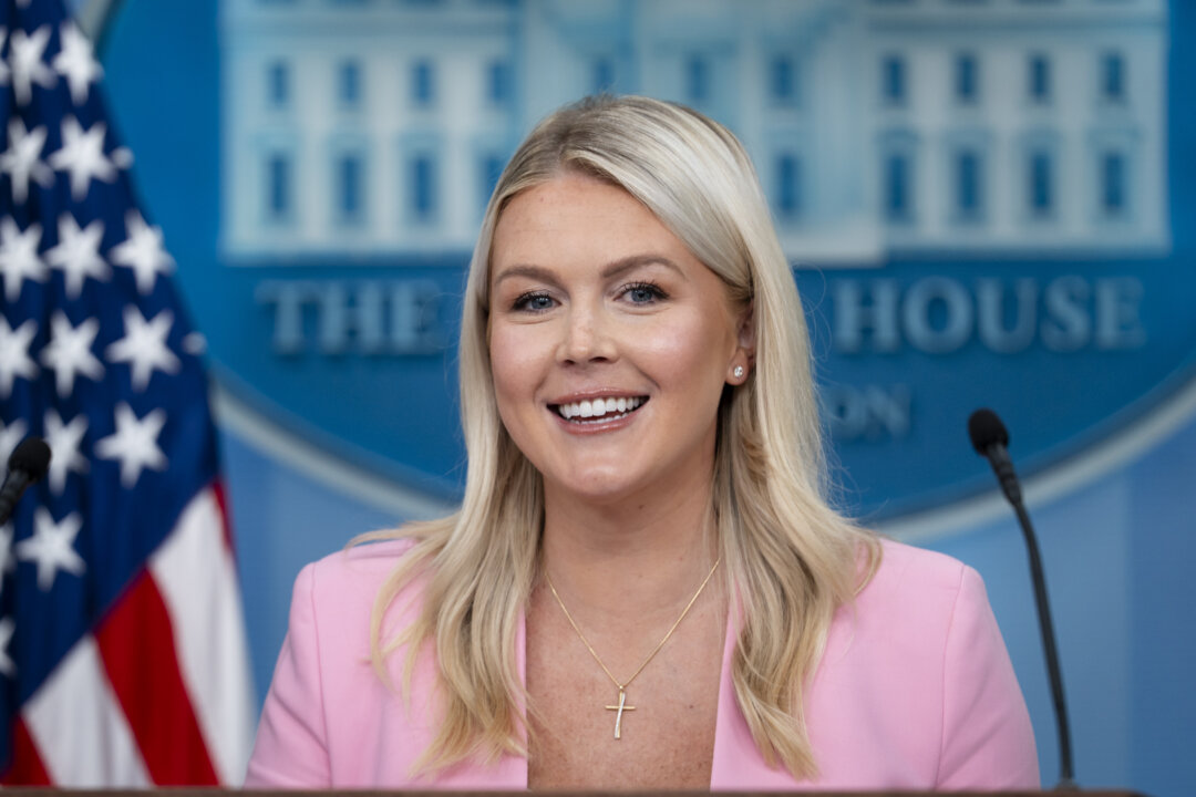 Trump Says Leavitt Leaving Her Post as White House Press Secretary at End of Month id6062943 DSC05834 Karoline Leavitt 1080x720 1