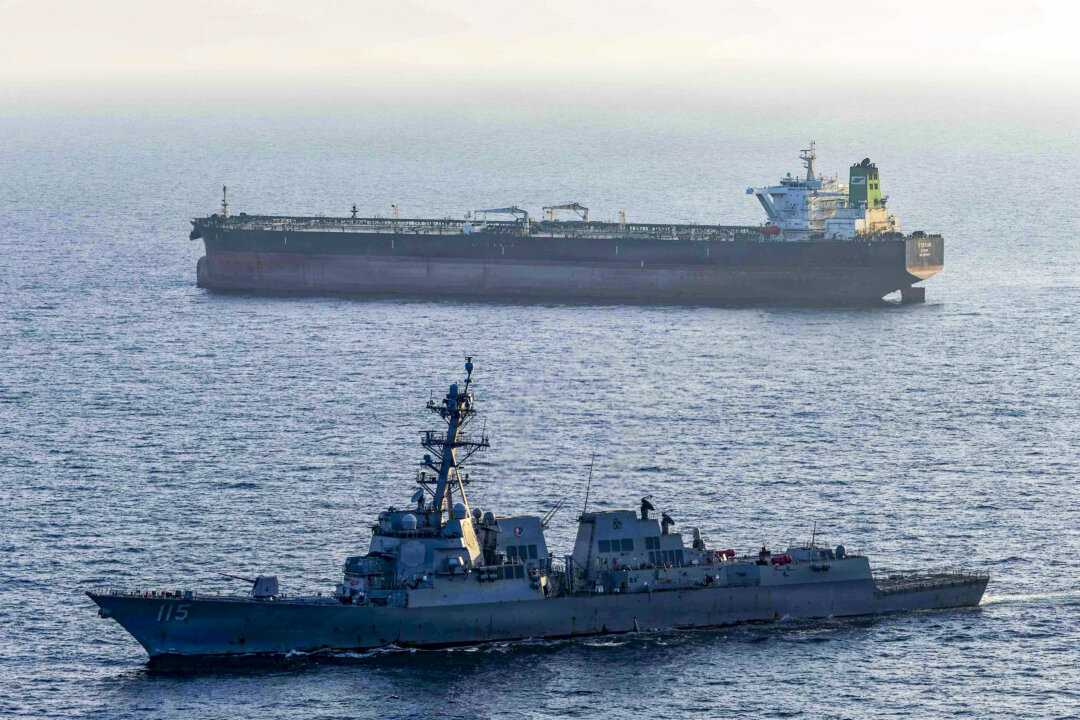 Trump Says US Has ‘Total Control’ of Hormuz as US Says More Oil Moving Than Trackers Show id6064584 GettyImages 2274505775 vs vs 1080x720 1