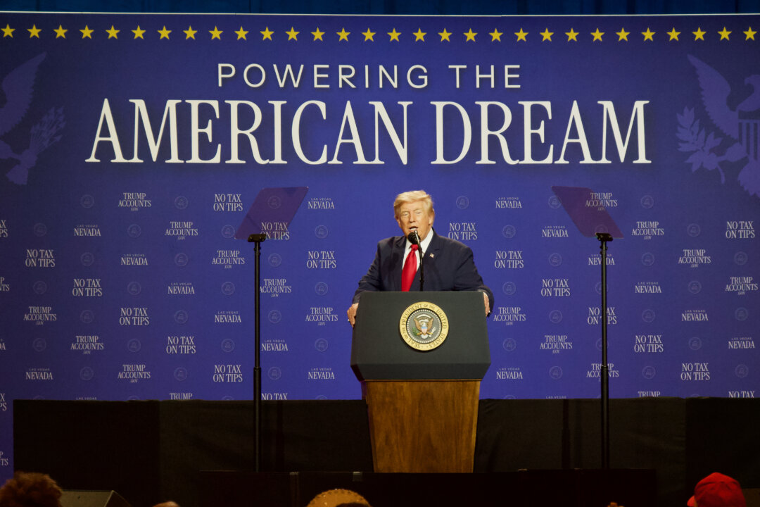 Poll Finds Democrats Lead GOP on Economic Trust for 1st Time in Decade id6071938 President Trump Las Vegas Aug 5 2026 1080x720 1