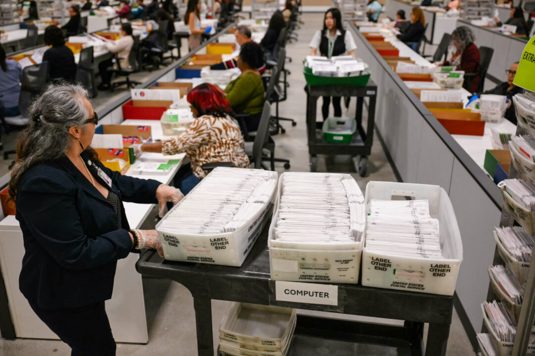 Judge Lifts Block on Trump’s Mail-In Ballot Restrictions id6074025 GettyImages 2278806410 sb 1080x720 1