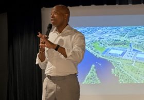 Wisconsin Residents Boo And Heckle Former NYC Mayor Eric Adams While He Pitches Data Center Proposal In Their Town