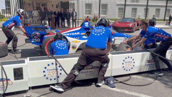 White House revs up ‘iconic’ Freedom 250 race as IndyCars prepare to unleash American muscle on DC streets indycar trump speeding off
