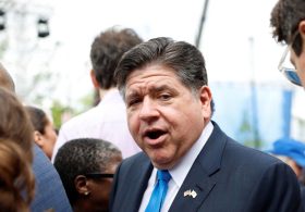 Illinois Lawmaker Presses for Consumer Paybacks As Trump Administration Hits $100B in Tariff Refunds