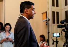 Khanna defends Hong endorsement after surprise loss in Wisconsin primary