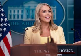 Trump faces near-impossible task of replacing Karoline Leavitt