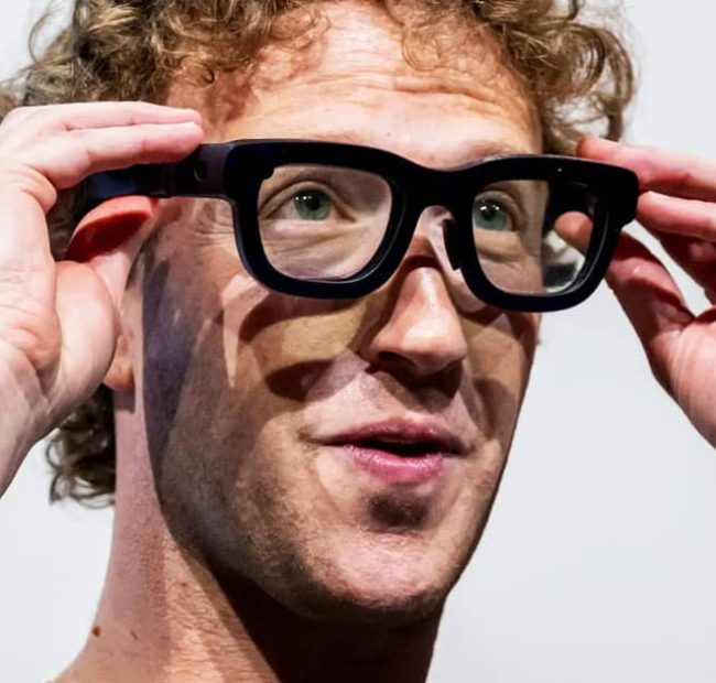 Backlash Against ‘Creepy’ AI Smart Glasses Grows Over Surveillance and Privacy Concerns