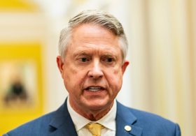 Sabato Crystal Ball shifts Kansas Senate race in Democrats favor