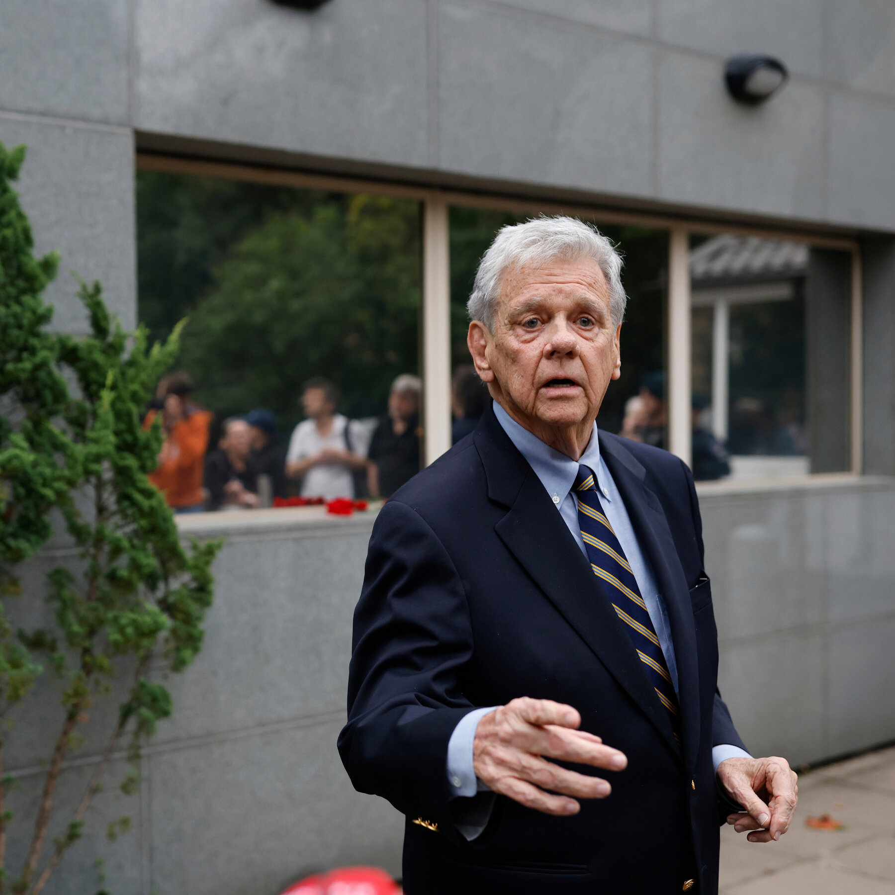 How a Trump Envoy Uses Vodka and Dirty Jokes to Conduct U.S. Diplomacy mg mediumSquareAt3X 3