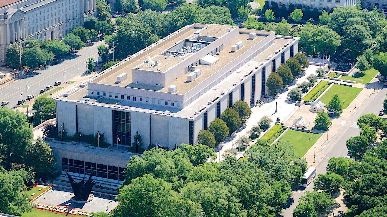 Inside the behemoth Smithsonian museum network drawing fire from the Trump administration museum american history building