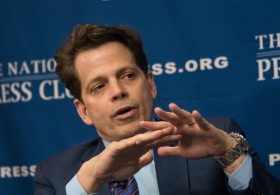 Anthony Scaramucci Says Trump ‘Acts Like a Fascist,’ Warns US Is ‘Very Close to Breaking the System’
