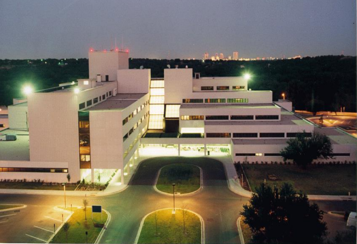 Dueling Court Orders Create ‘Men’s Prison Within A Women’s Federal Prison’ ort Worth skyline in the background