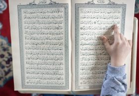 LAWSUIT: California High School Students Given Qurans, Told to Wear Hijabs During Terror-Tied CAIR Class Trip to Mosque