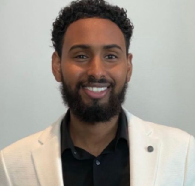 Man Once Given ‘Outstanding Refugee’ Award by Minnesota Charged in Massive Medicaid Fraud Scheme