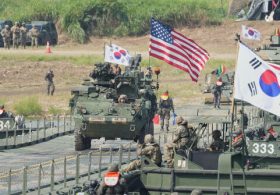 South Korea Urges Direct Trump-Kim Talks as War Games End Early