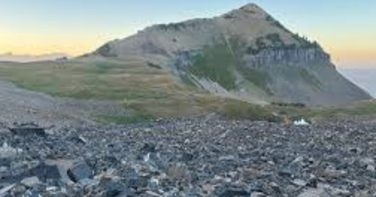 Utah's Rocky Mountains Hide a Massive Ice Reserve That Could Hold Nearly 1 Billion Tons of Water rocky slope utahs wasatch range may conceal nearly 1 billion tons water locked away
