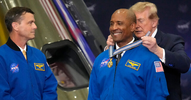 President Trump Presents Congressional Space Medals of Honor to Artemis II Astronauts rom Donald Trump 640x335 1