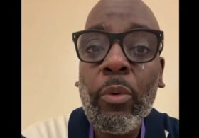 Houston teacher reduced to tears over senior students inability to read, write