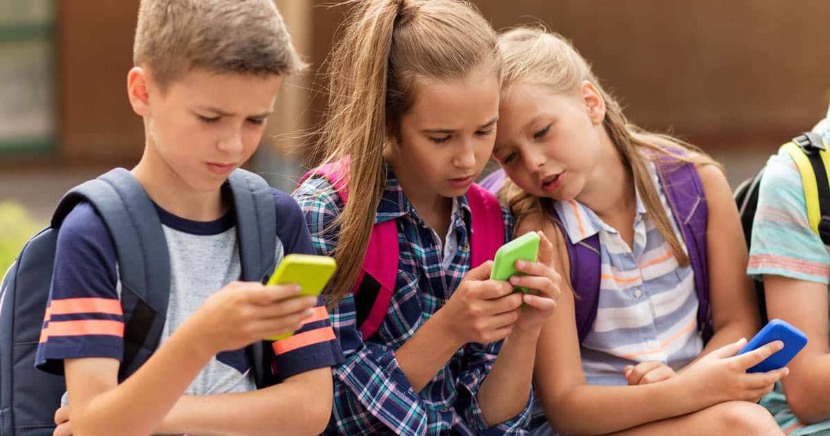 DOJ Secures $400 Million TikTok Settlement Over Children’s Privacy Violations smartphone children harm health