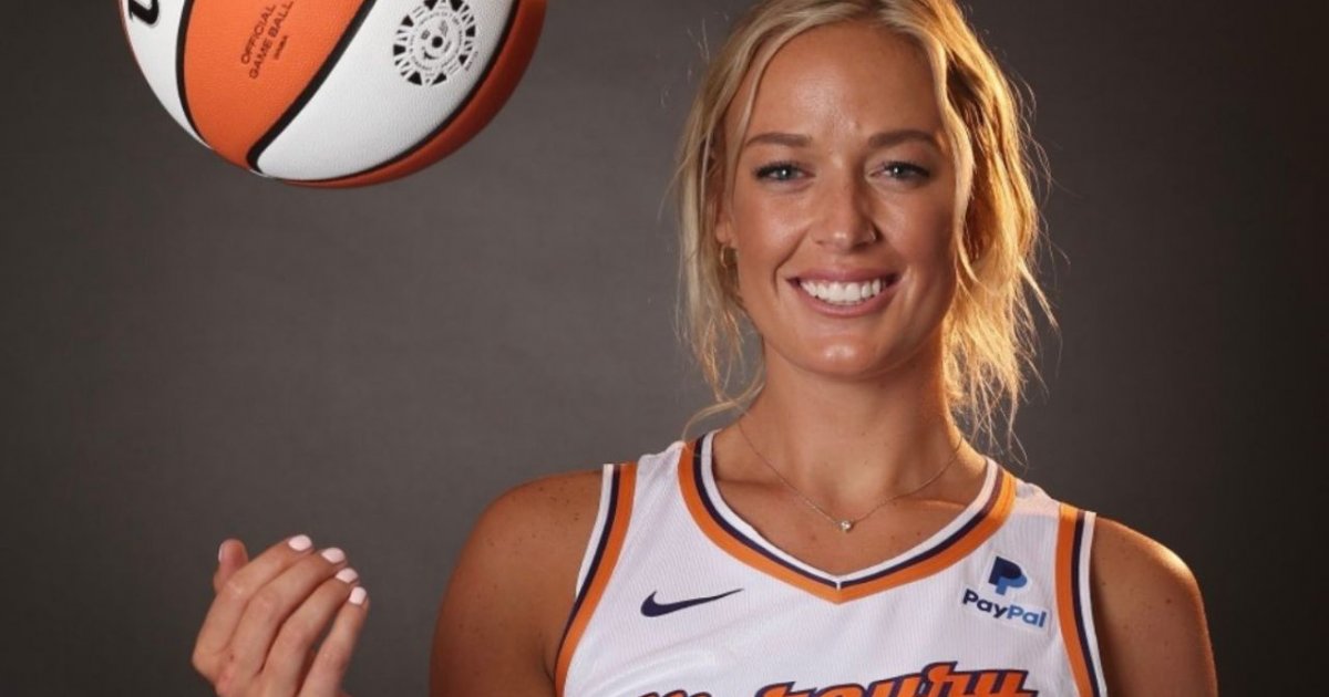 Storm Co-Owner Suspended Five Games After Confrontation With Fans Supporting Sophie Cunningham sophie cunningham