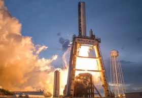 SpaceX Shares Fall 9% As AI Spending Overshadows Strong Cloud Growth