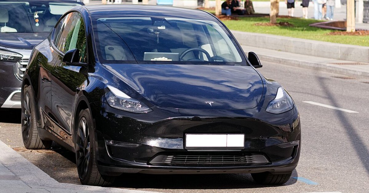 China Recalls Nearly 3 Million Teslas Over Hidden Door Handles That Could Trap Passengers tesla