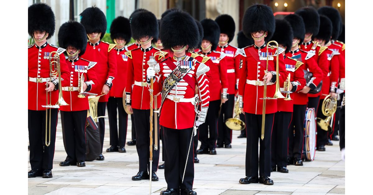 UK Royal Family Stages Incredible Tribute to Dolly Parton at Buckingham Palace the Coldstream Guards