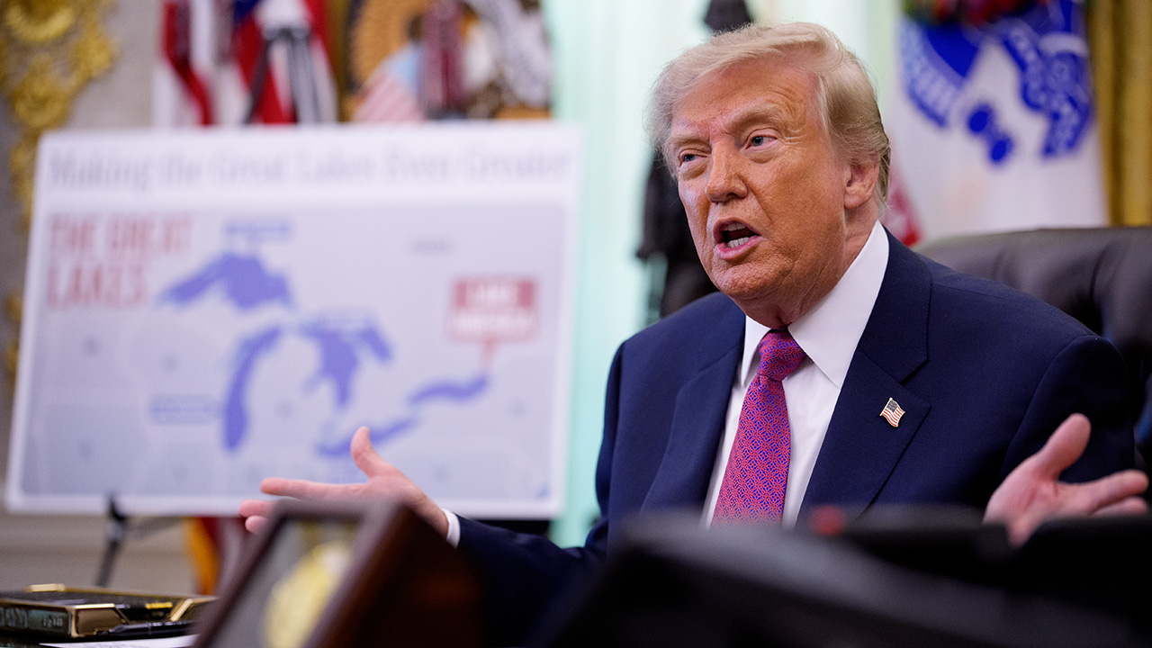 Trump Responds to Concerns About Canada Trade War Raising U.S. Prices tr