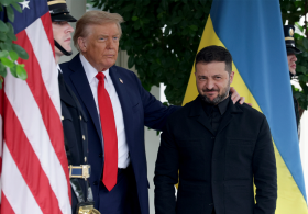 Dem senator turns ‘leader of the free world’ title on its head with Zelenskyy remarks