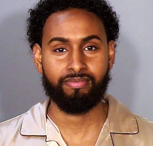 Winner of Minnesota’s ‘Outstanding Refugee’ Award Arrested on Fraud Charges