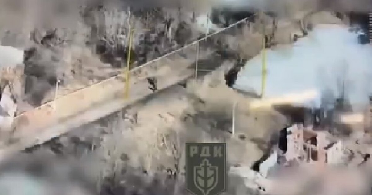 Why Is Ukraine Targeting Ozon? Russia's Second-Largest Online Retailer Hit by Drone Strikes ukraine russia war