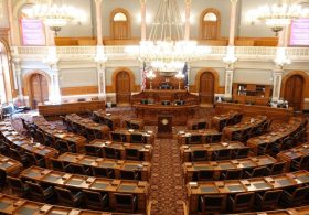 Senate Republicans Delay Budget Vote as Spending Divisions Push Talks Into September