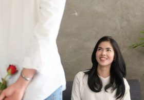 Brush Off Your Pickup Lines: Bumble Drops Women Messaging First Rule in Place Since 2014