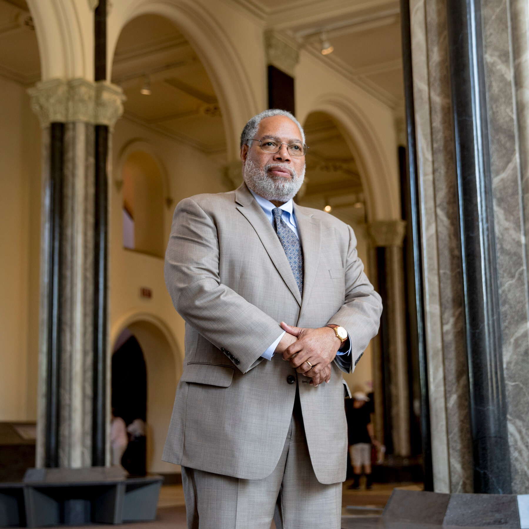 Smithsonian’s Secretary to Resign as Trump Tries to Rule the Institution 00cul Bunch resigns zvjm mediumSquareAt3X 1