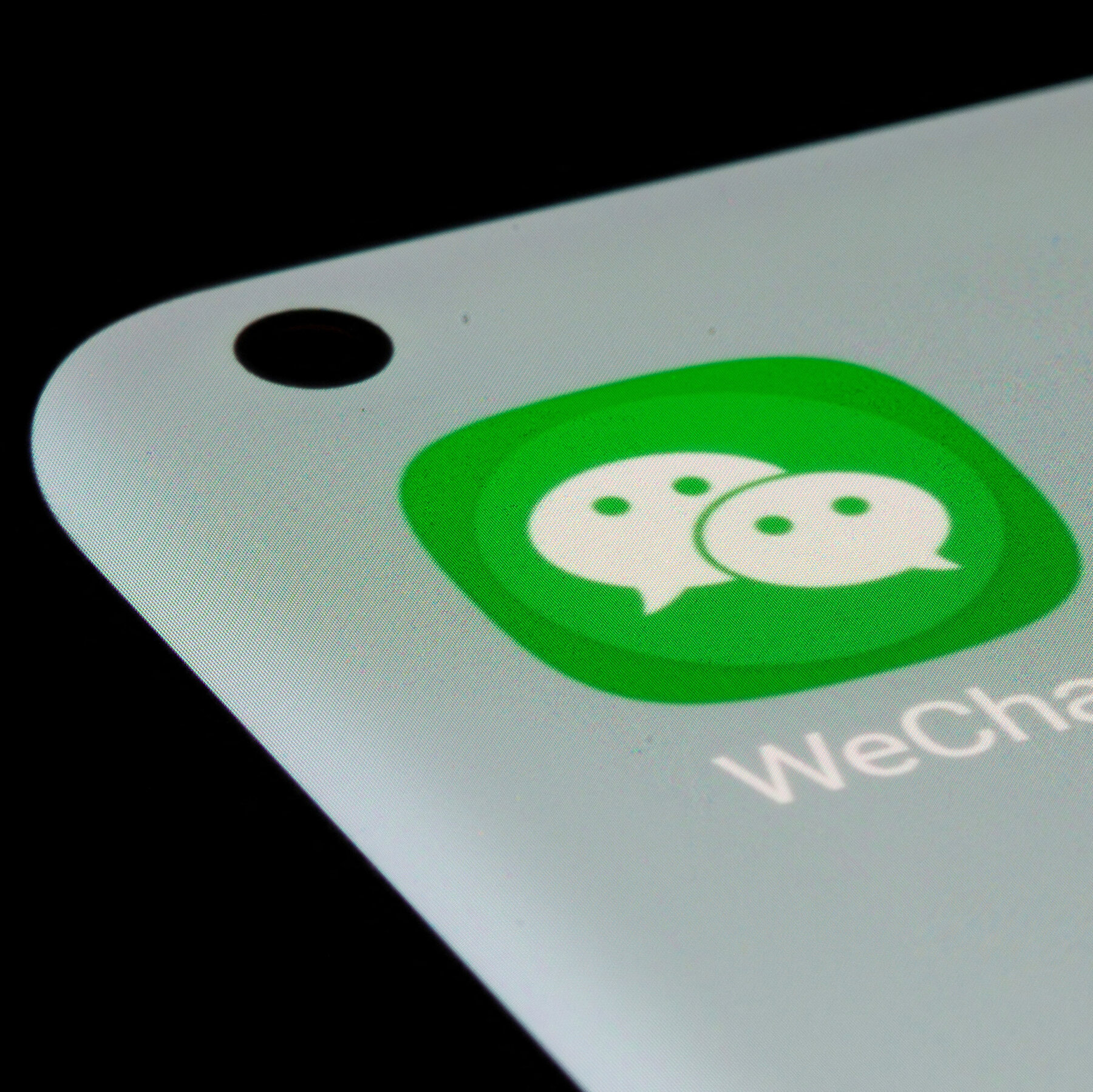 A Hacking Tool Built With A.I. Can Breach Phones Without a Click 03dc cyber tqwl mediumSquareAt3X 1