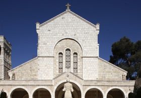 All Christian schools in Jerusalem shut after Israel refuses entry to Palestinian teachers