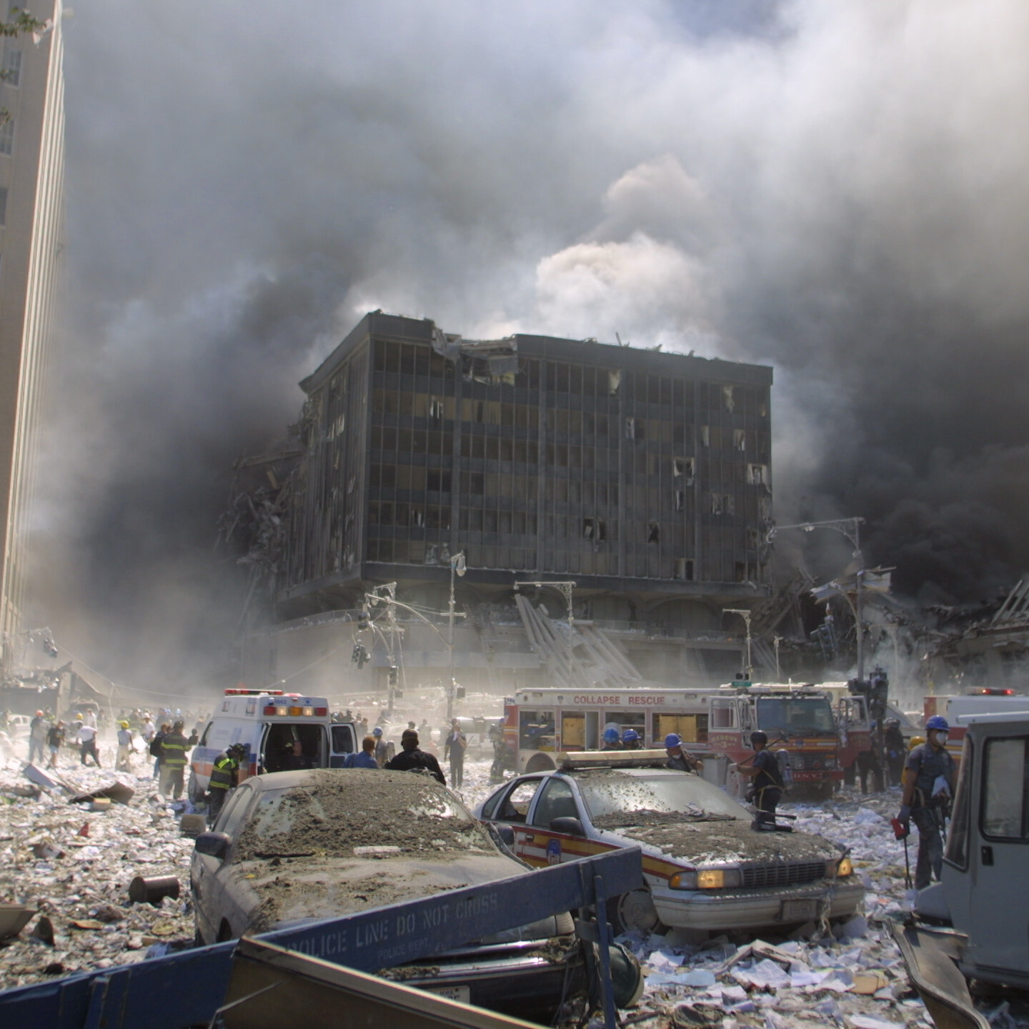 After 9/11, Documents Suggest New Yorkers Were Misled About Air Quality 07met 911 air quality top ljtm mediumSquareAt3X