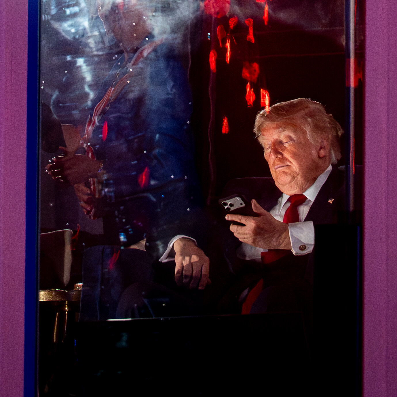 60 Posts in 10 Hours: How Trump’s Social Media Reflects His Version of Reality 09dc memo top khpw mediumSquareAt3X
