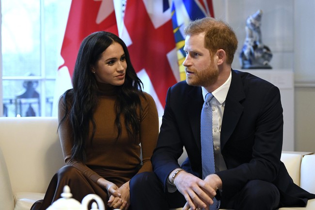 Royals, Flushed: King Orders Extension of Harry, Meghan 'Leave Us Alone' Tour 1 43cb 98c8 669c20a179e8