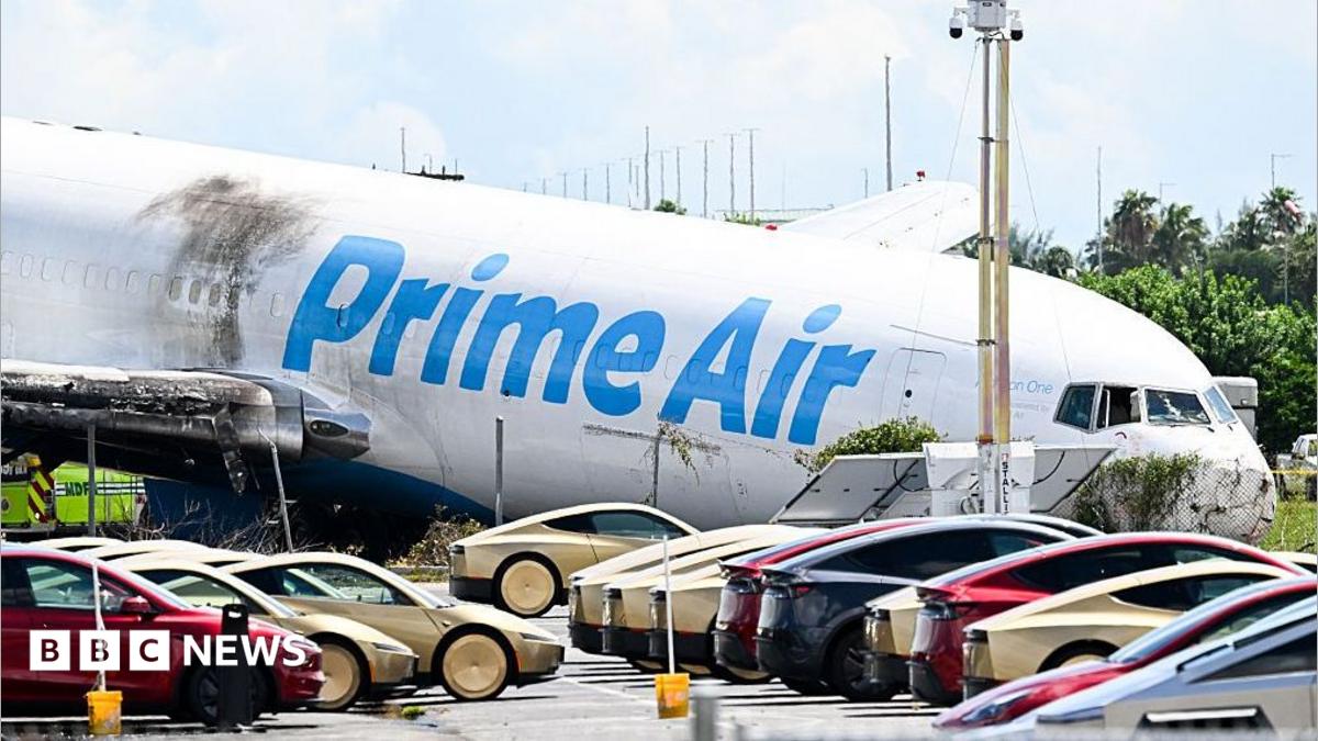 Amazon pauses work with cargo firm after fatal crash 1 85da 1d41c9633ce8