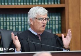 What happens if a mistrial is declared in Lindsay Clancy case?