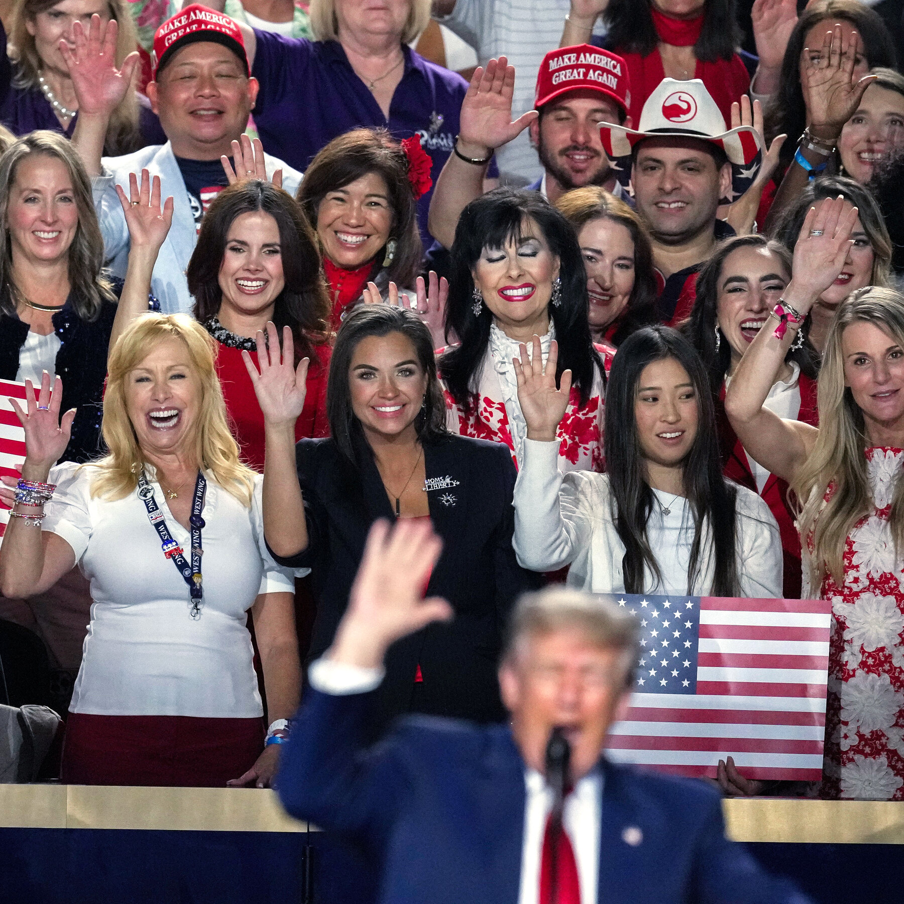 Trump’s Grand Midterm Convention Finale: ‘I’m a Little Bit Tired of Politics’ 10pol trump assess pledge qwgl mediumSquareAt3X v2