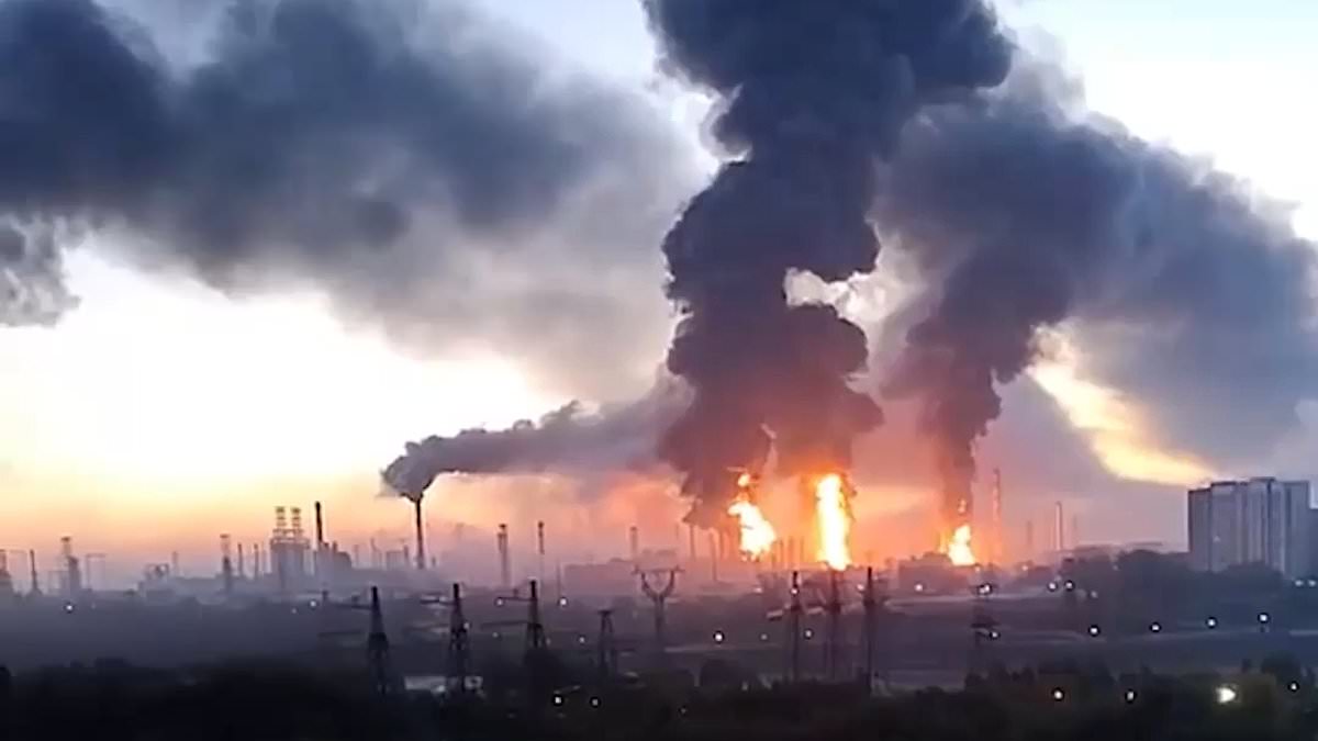 Trump declares OIL CRISIS in extraordinary admission as he reveals shock truth about Russia's decimated industry 111376345 0 image m 22 1789996081705