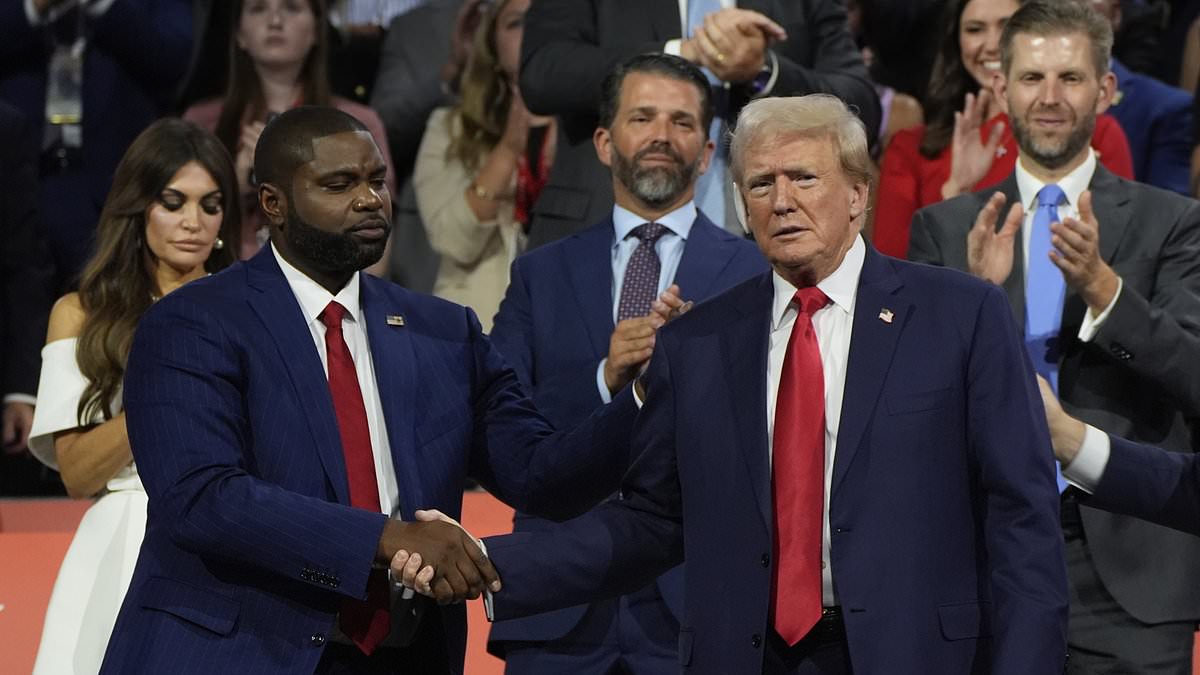 Byron Donalds latest in growing list of GOP candidates scrubbing President Trump's image from campaign site 111407755 0 image a 17 1790114367244