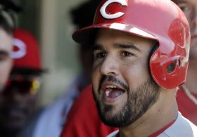 Cincinnati Reds’ Eugenio Suárez Becomes an American – What Happened Next Made It Even Better