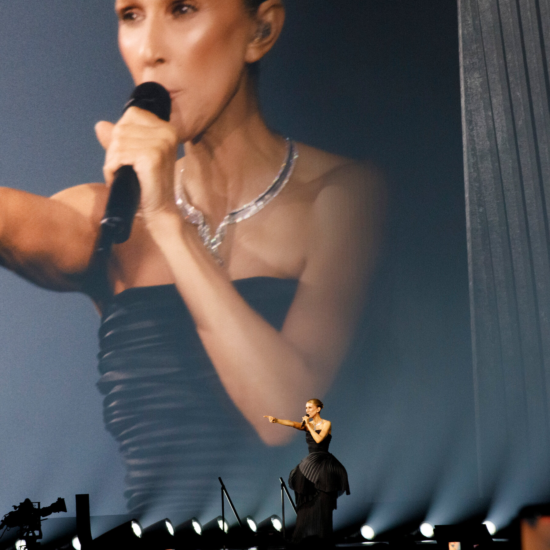 Celine Dion Begins Her Paris Comeback Concert Run 13cul celine dion singer 02 mediumSquareAt3X
