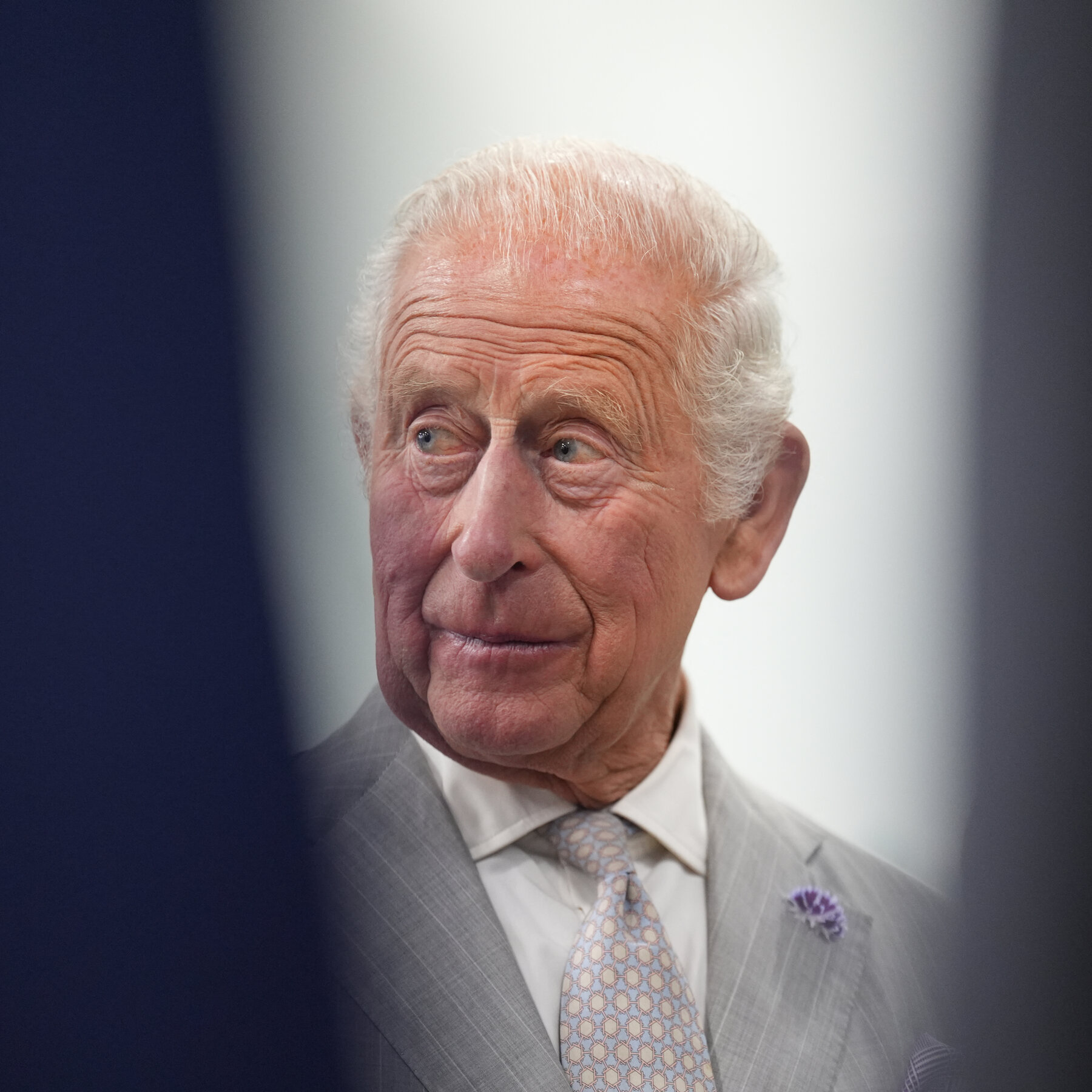 King Charles Will Convene A.I. Leaders Amid Calls to Slow Development 13int uk king ai tqzw mediumSquareAt3X