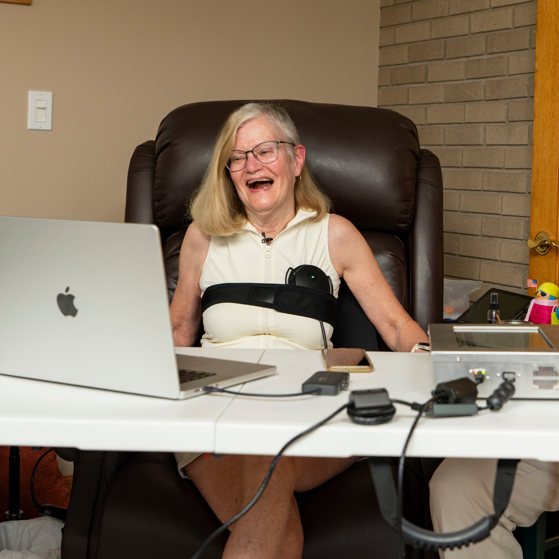 ‘I Have a Lot to Say’: Brain Implant Helps a Disabled Patient Speak 14WELL BCI Photos 04 mediumSquareAt3X v2